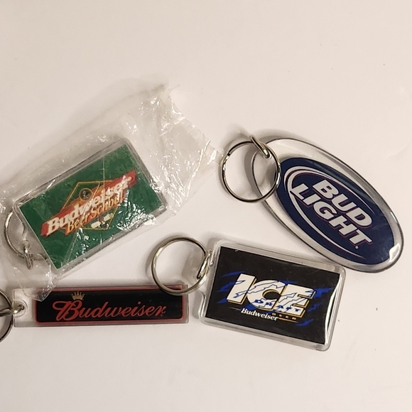 2/$30 Vintage Lot of Budweiser Bud Bud Light Ice Draft Beer Key Chains Keychains - Picture 1 of 9
